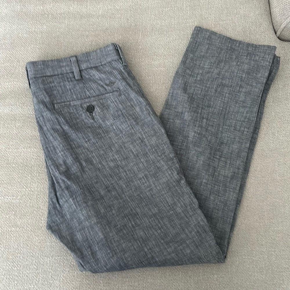 Dockers. Slim tapered